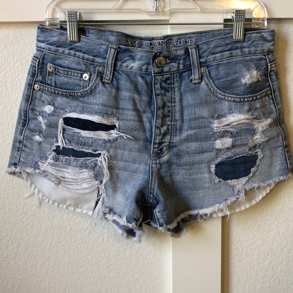Light Wash American Eagle Shorts